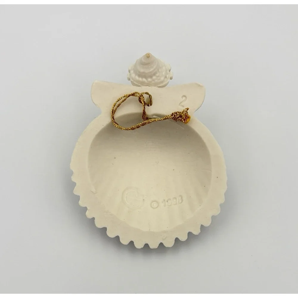 Margaret Furlong Bisque Porcelain Miniature Angel Shamrock Ornament 1998 USA VTG